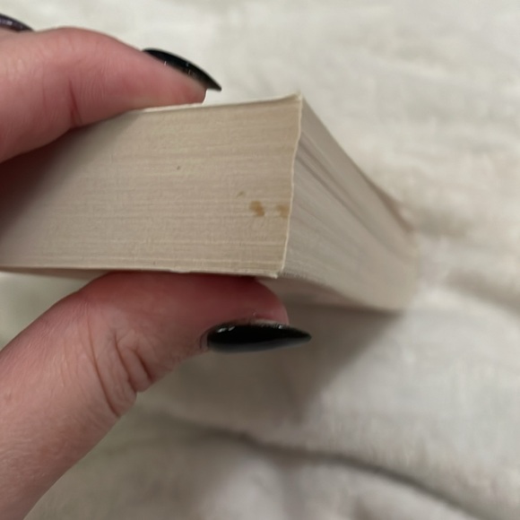 Colleen Hoover It Ends with us/It Starts with Us Book Bundle - Picture 4 of 7